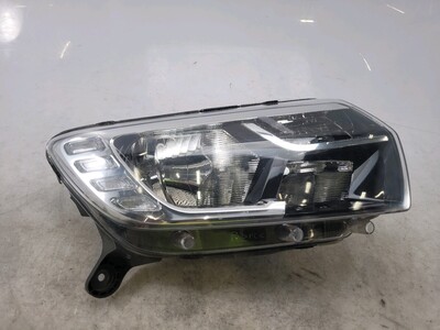 Phare Droit Occasion Dacia SANDERO 260100697R GPA