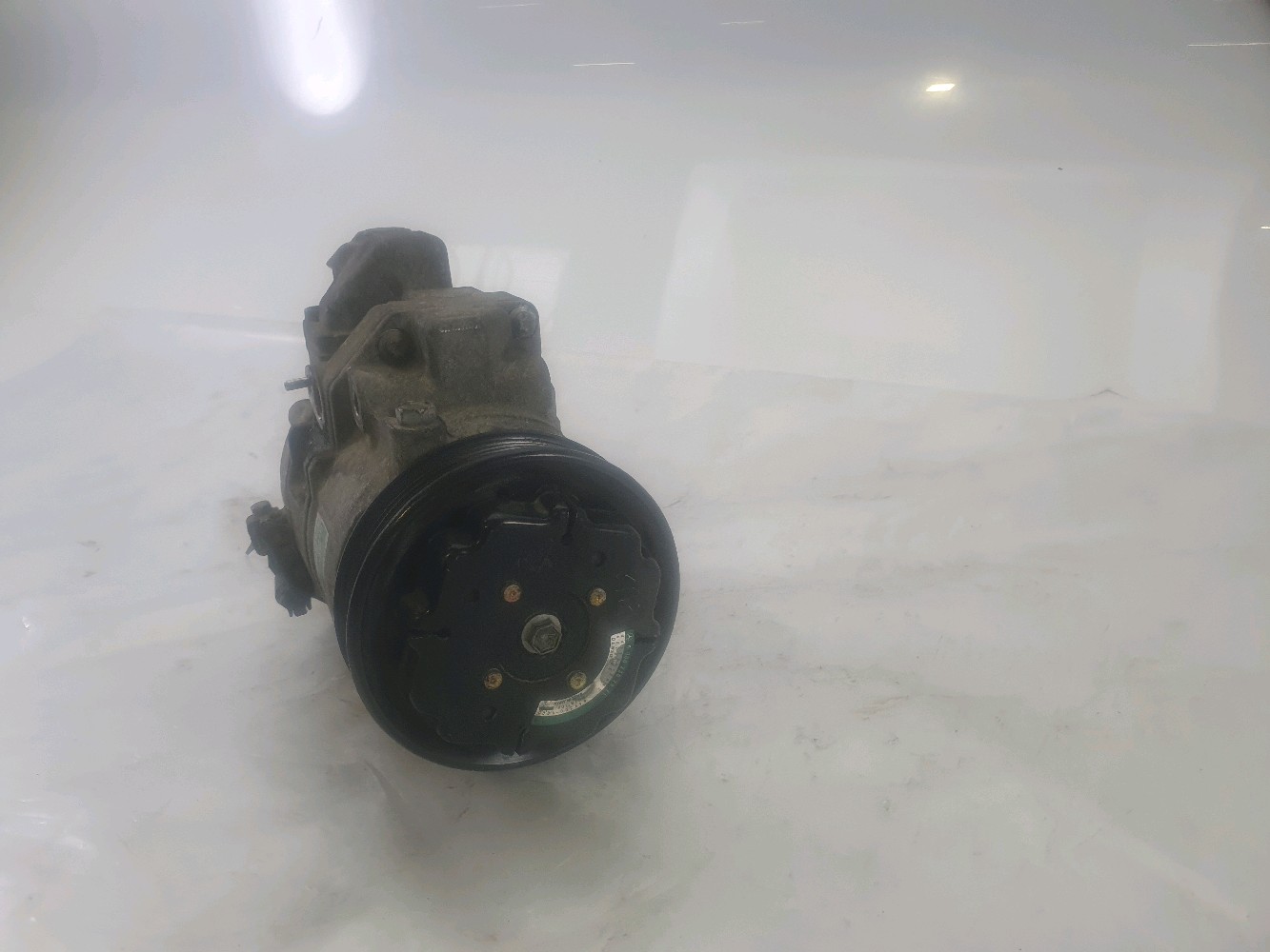 Compresseur de climatisation MERCEDES CLASSE A FAMILY 1 PH.2 170 CDIF réf. A0002307911 V0-7811W V0-7811W