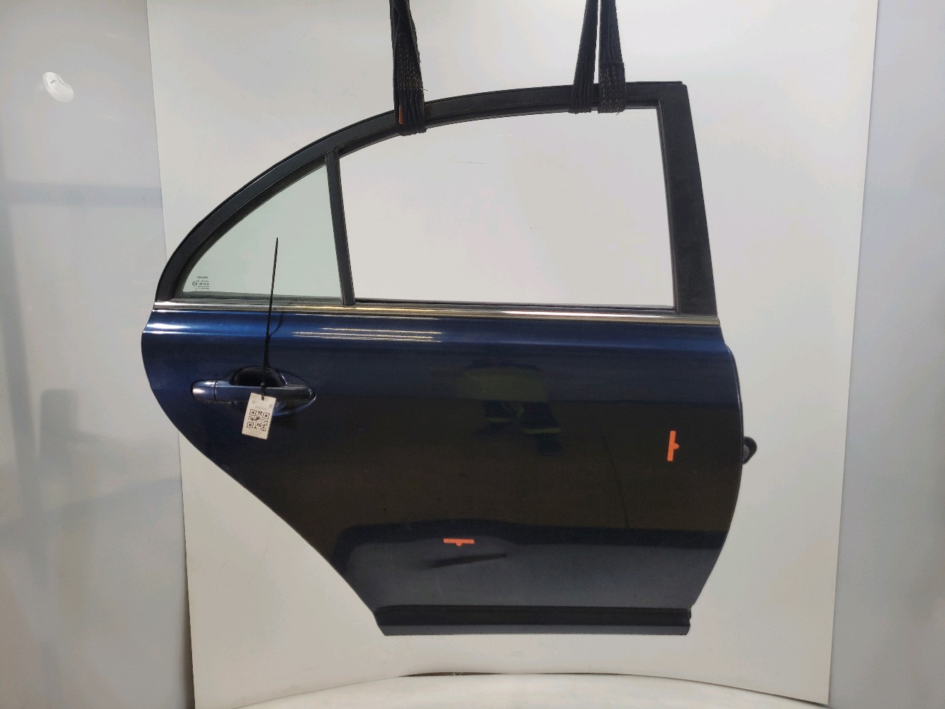 Porte arrière droite TOYOTA AVENSIS 2 PH.1 6700305110 Z0-9743U Z0-9743U