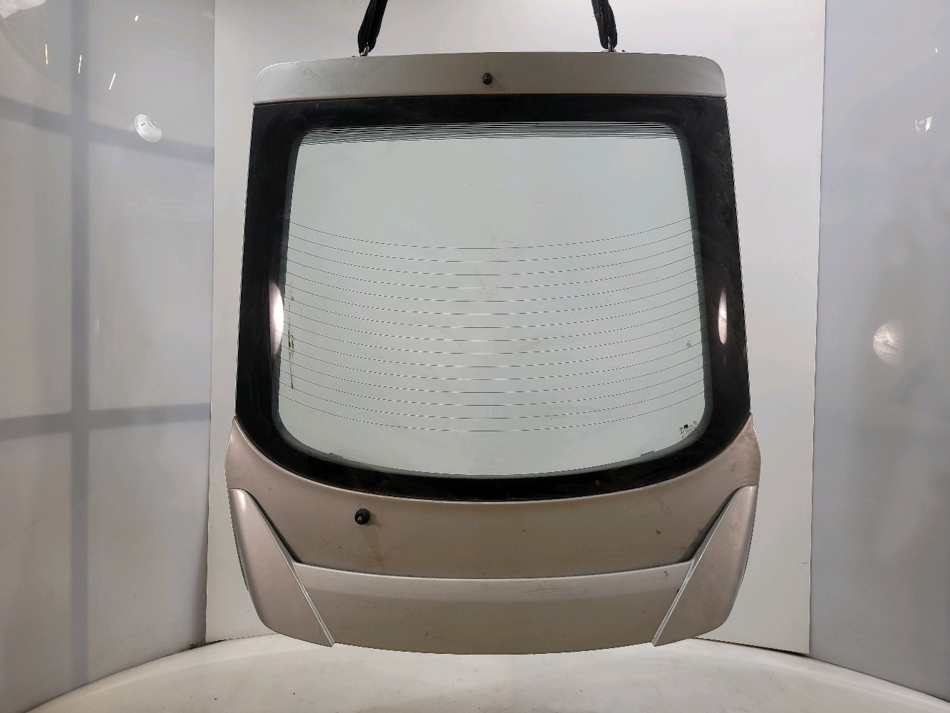 Hayon HYUNDAI COUPE 2 PH.1 BLANC réf. 737002C140 T0-2507V T0-2507V