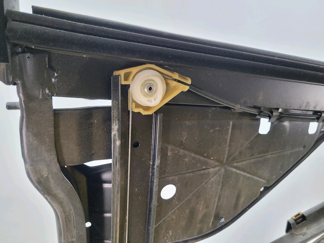 Lève-vitre droit AUDI A3 1 PH.2 U0-9362W U0-9362W