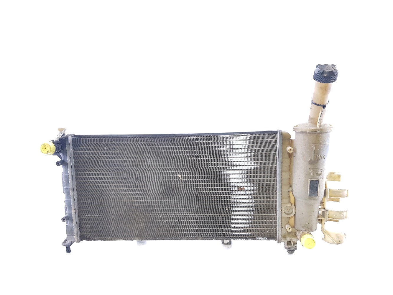 Radiateur d'eau FIAT PUNTO 2 PH.1 60 réf. 51714679 X0-3664Z X0-3664Z