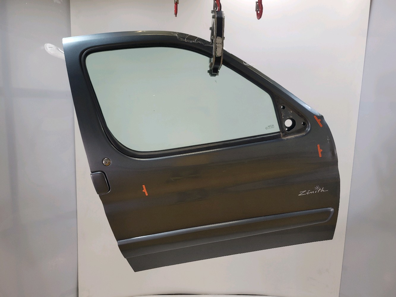 Porte avant droite PEUGEOT PARTNER 9839318180 J0-7914Q J0-7914Q