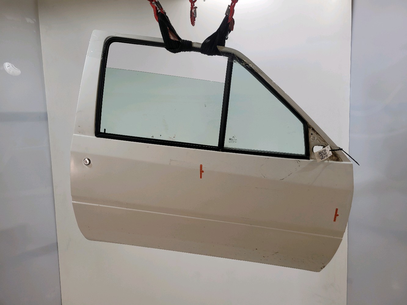 Porte droite (3 portes) CITROEN AX PH.2 96101654 J0-6777W J0-6777W