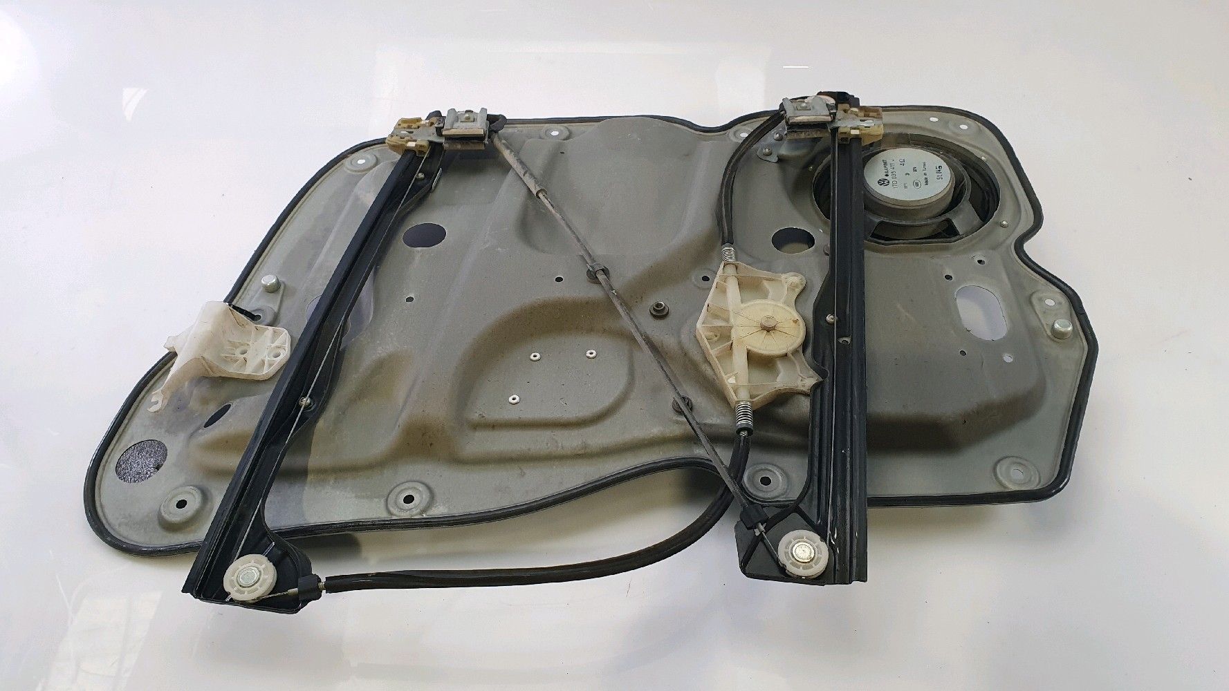 Lève-vitre avant gauche VOLKSWAGEN CADDY 3 PH.1 X1-4812H X1-4812H