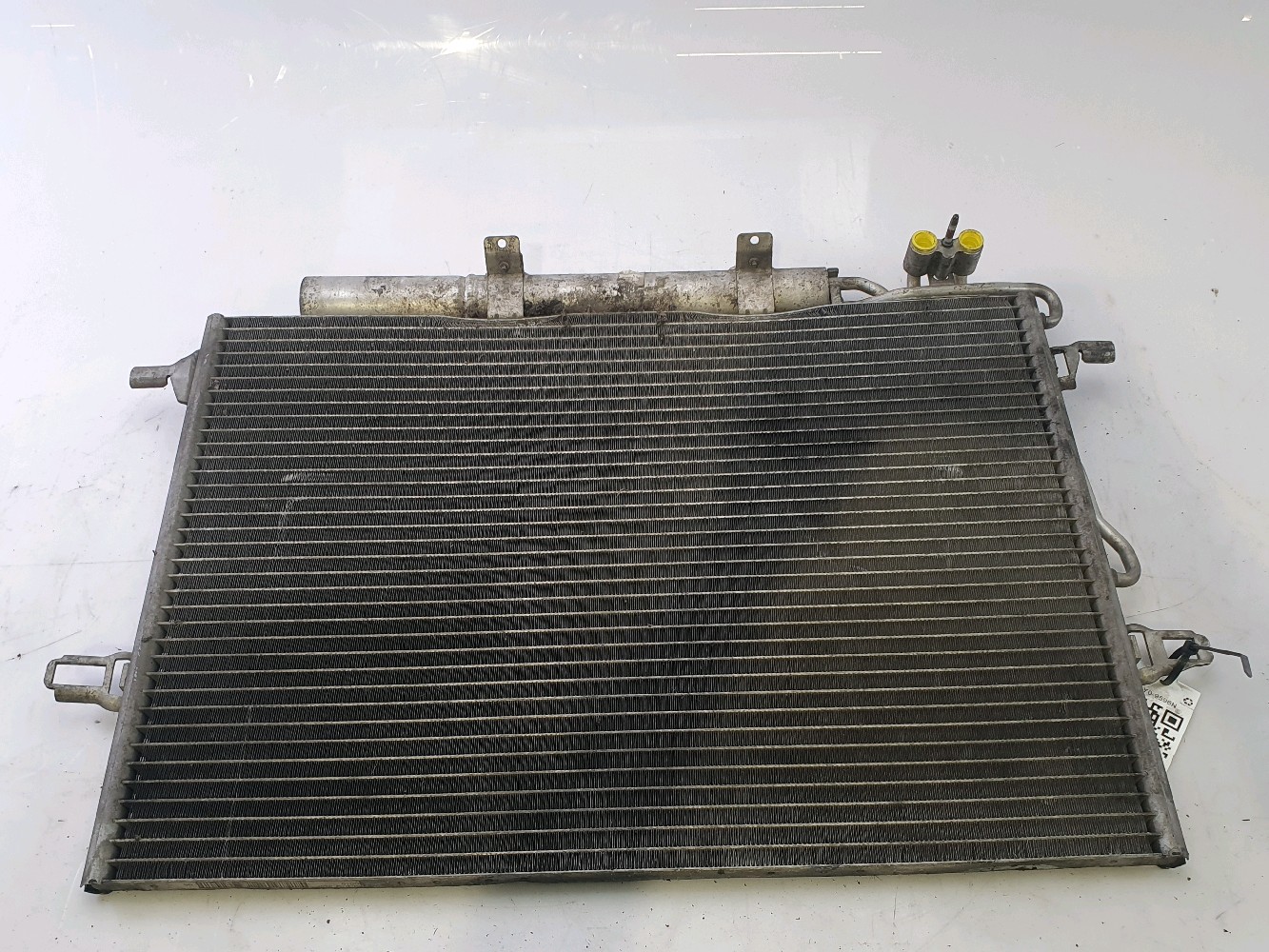 Radiateur de climatisation/Condenseur MERCEDES CLASSE E 3 PH.1 E270 CDI réf. 2115001154 Y0-9596N Y0-9596N