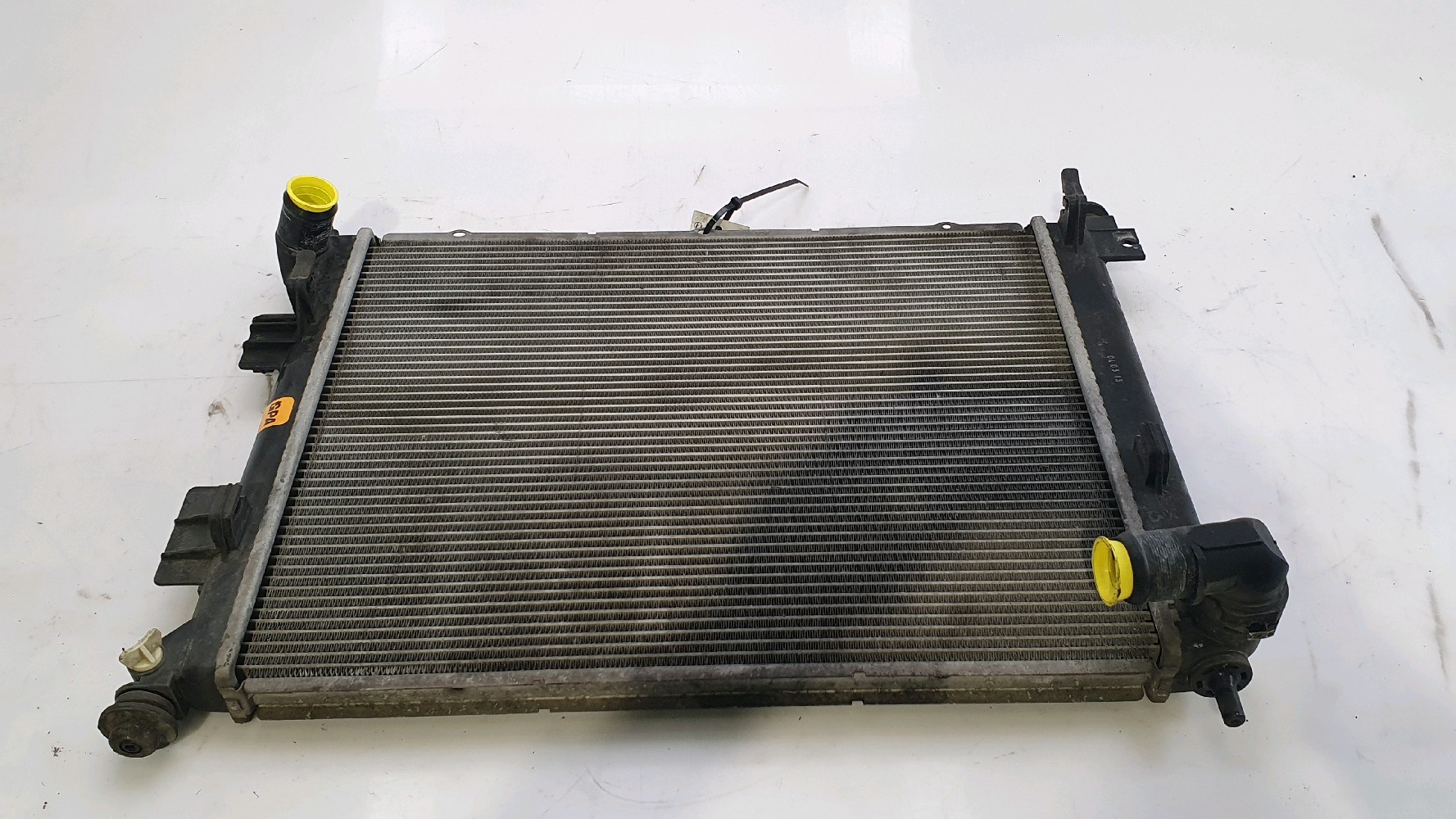 Radiateur d'eau HYUNDAI I20 1 PH.2 1.1 CRDI réf. 253104P700 B0-8131X B0-8131X