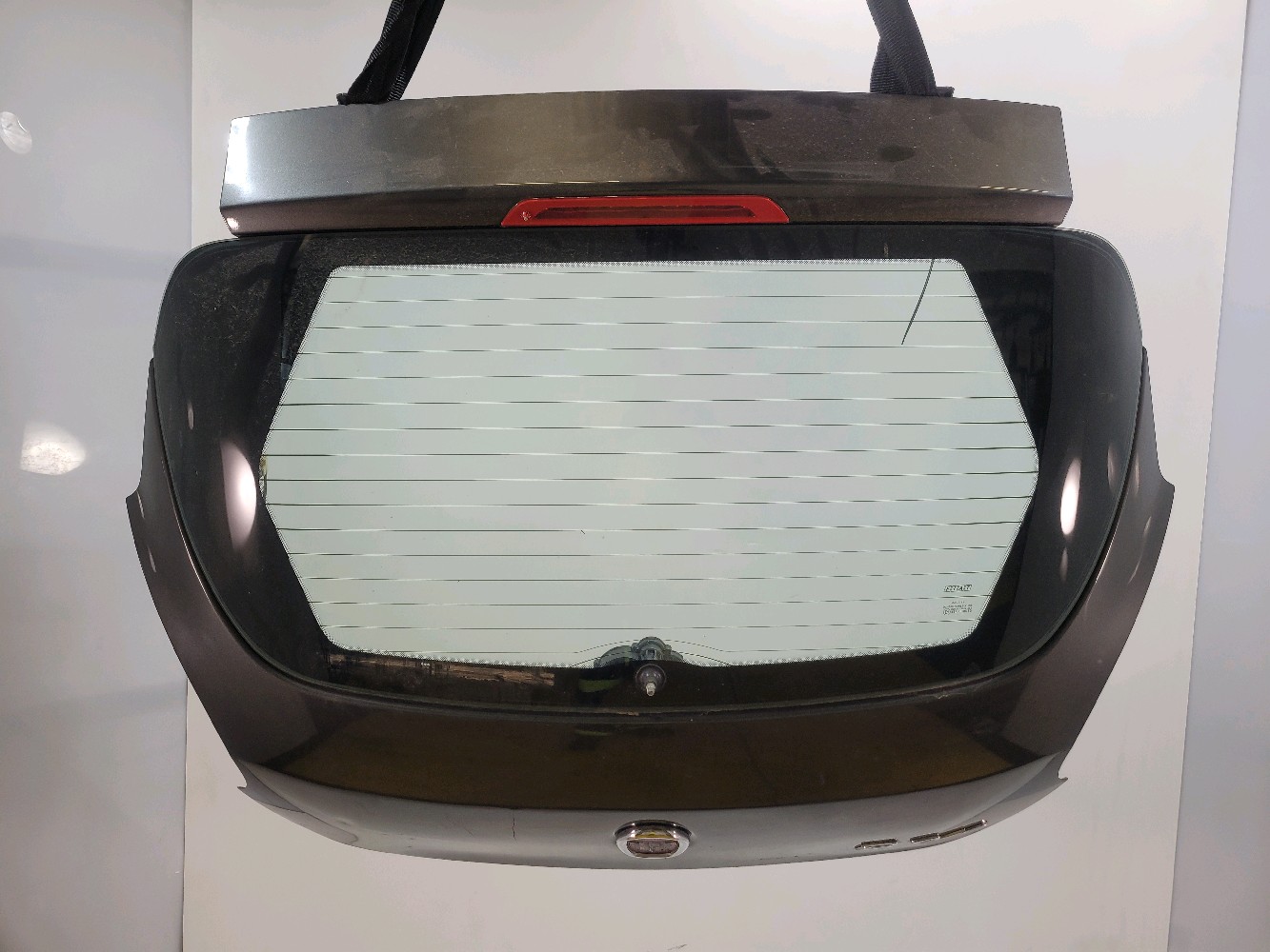 Hayon FIAT BRAVO 2 PH.2 GRIS FONCE réf. 51799535 I0-9083I I0-9083I