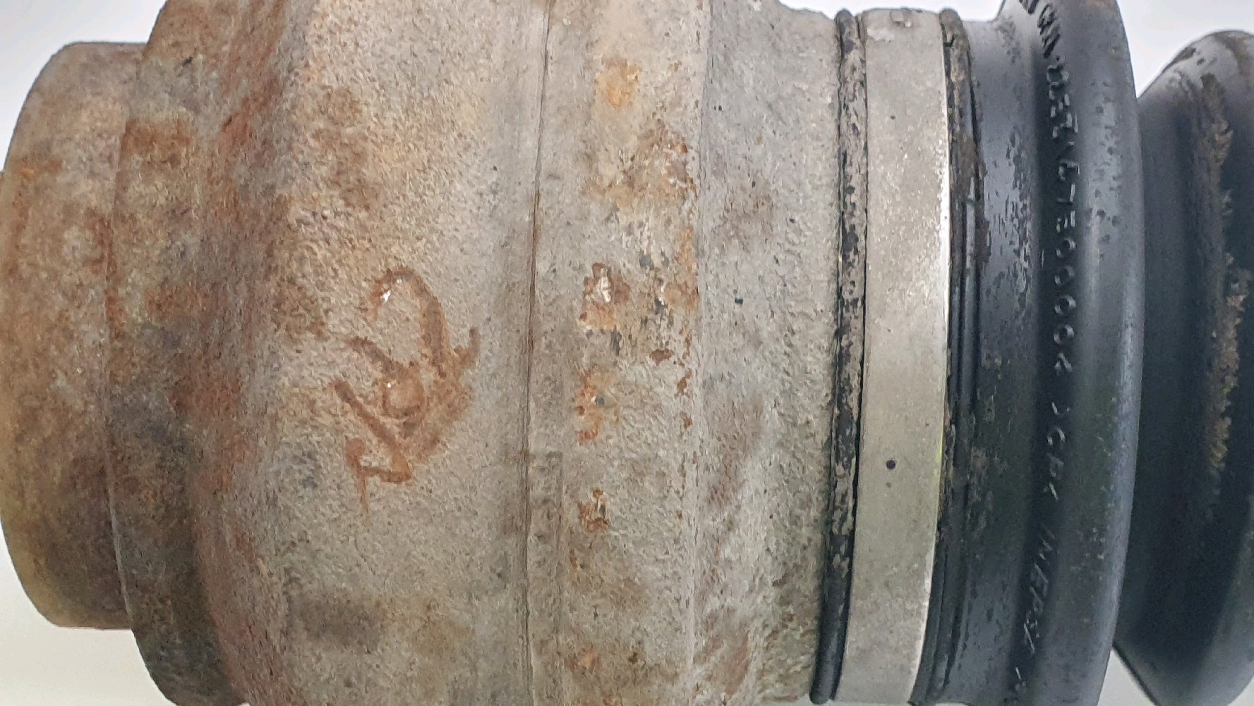 Cardan arrière droit 33217561784 - BMW SERIE 3 TOURING 5 PH.1 330 TOUX - J1-3076L J1-3076L