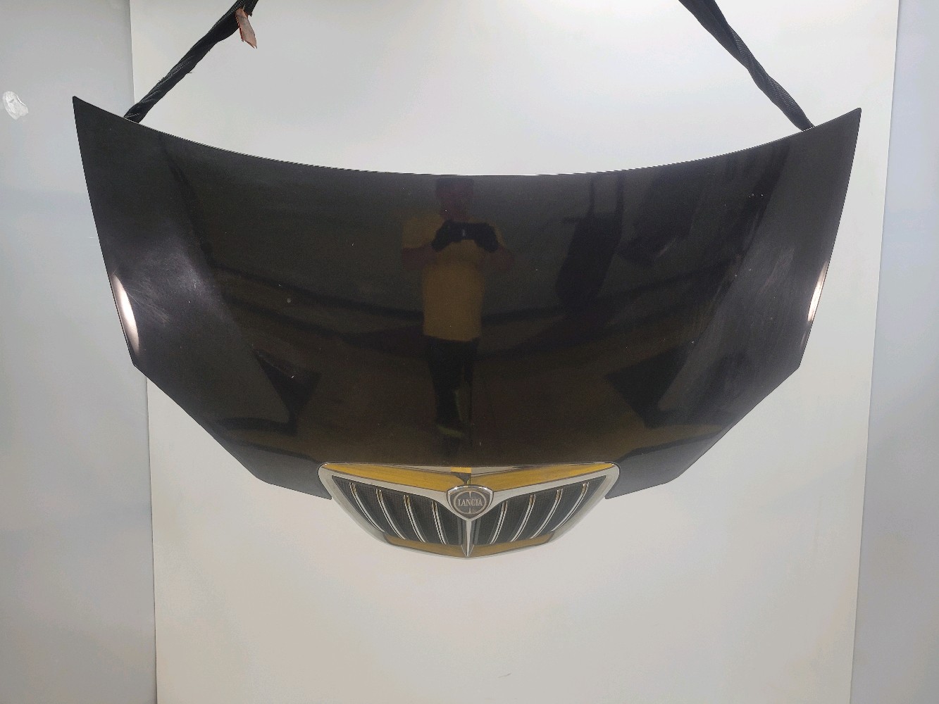 Capot LANCIA MUSA PH.2 MARRON FONCE réf. 51732277 X0-0882Z X0-0882Z