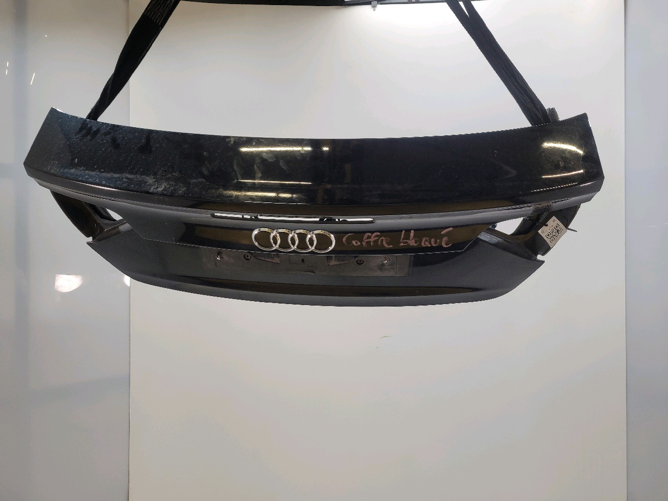 Malle AUDI A3 2 PH.2 NOIR réf. 8P7827023B I1-1679B I1-1679B