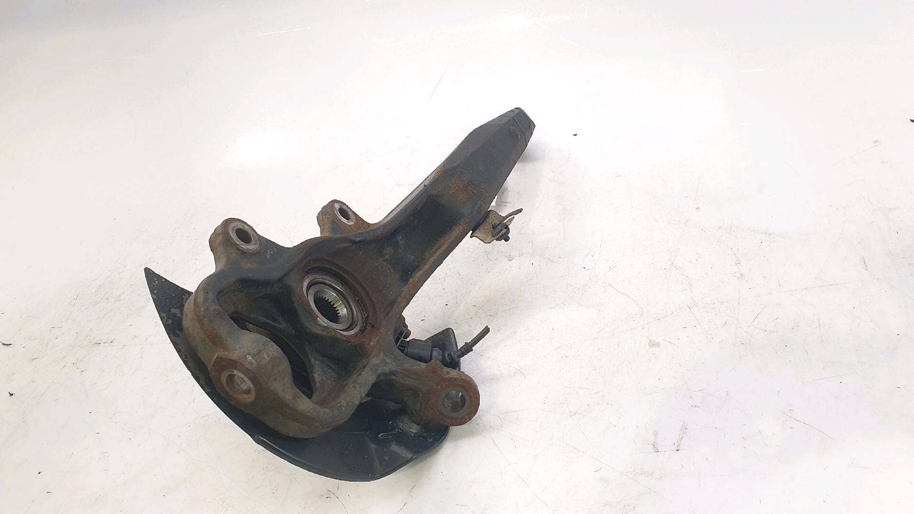Pivot avant droit VOLKSWAGEN AMAROK 2.0 BITD réf. 2H0407258J X0-1728Y X0-1728Y
