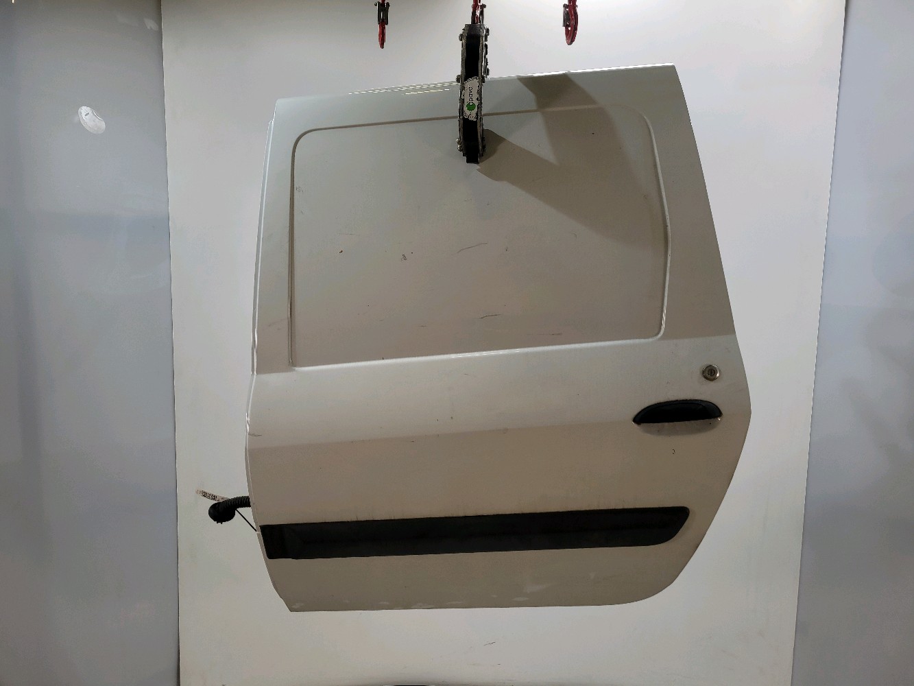 Porte arrière gauche DACIA LOGAN MCV 1 PH.2 821015688R E1-4885E E1-4885E