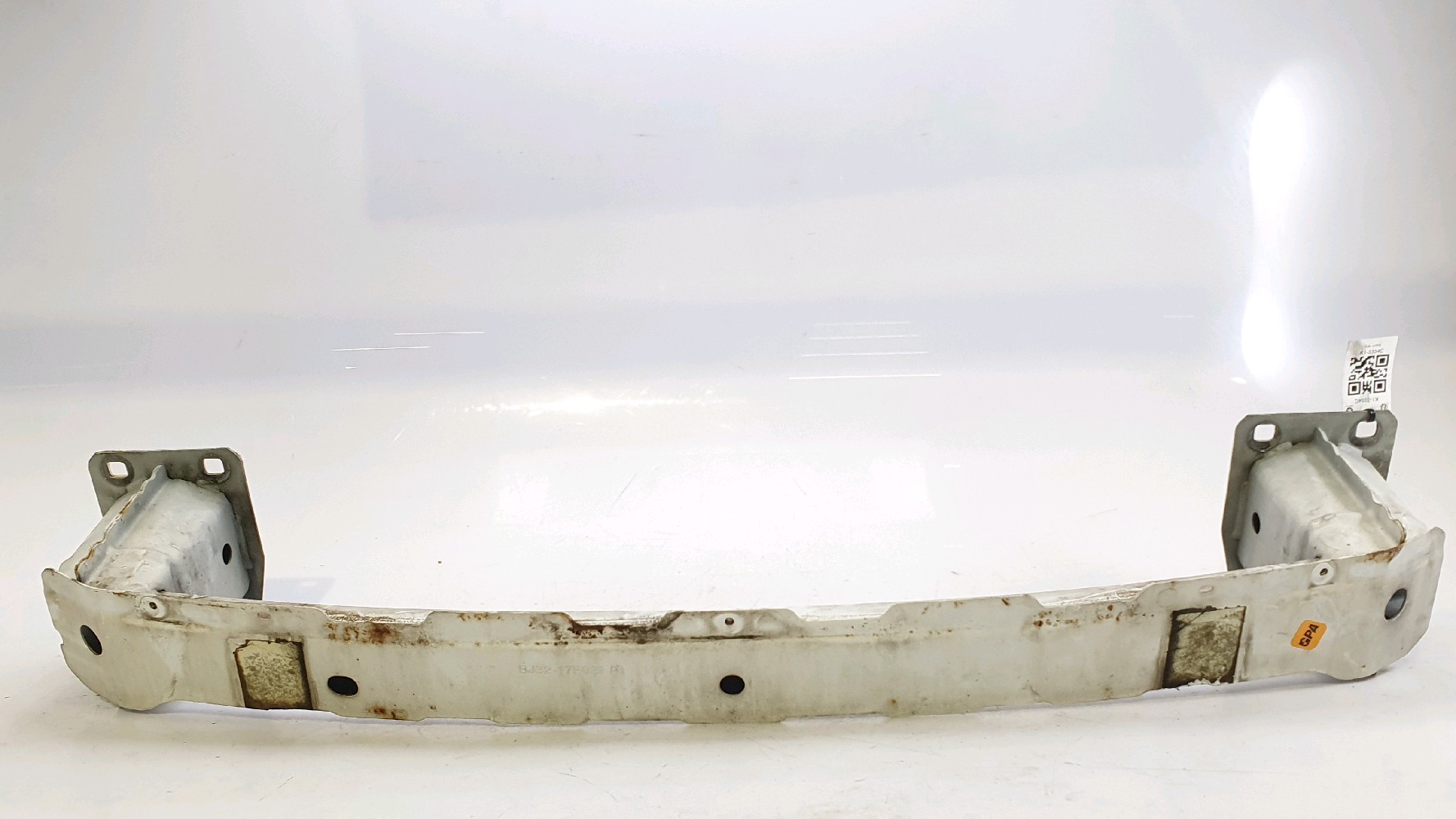 Traverse de pare choc avant LR055992 - LAND ROVER RANGE ROVER 1 PH.1 2.2 TD4 - K1-3334C K1-3334C