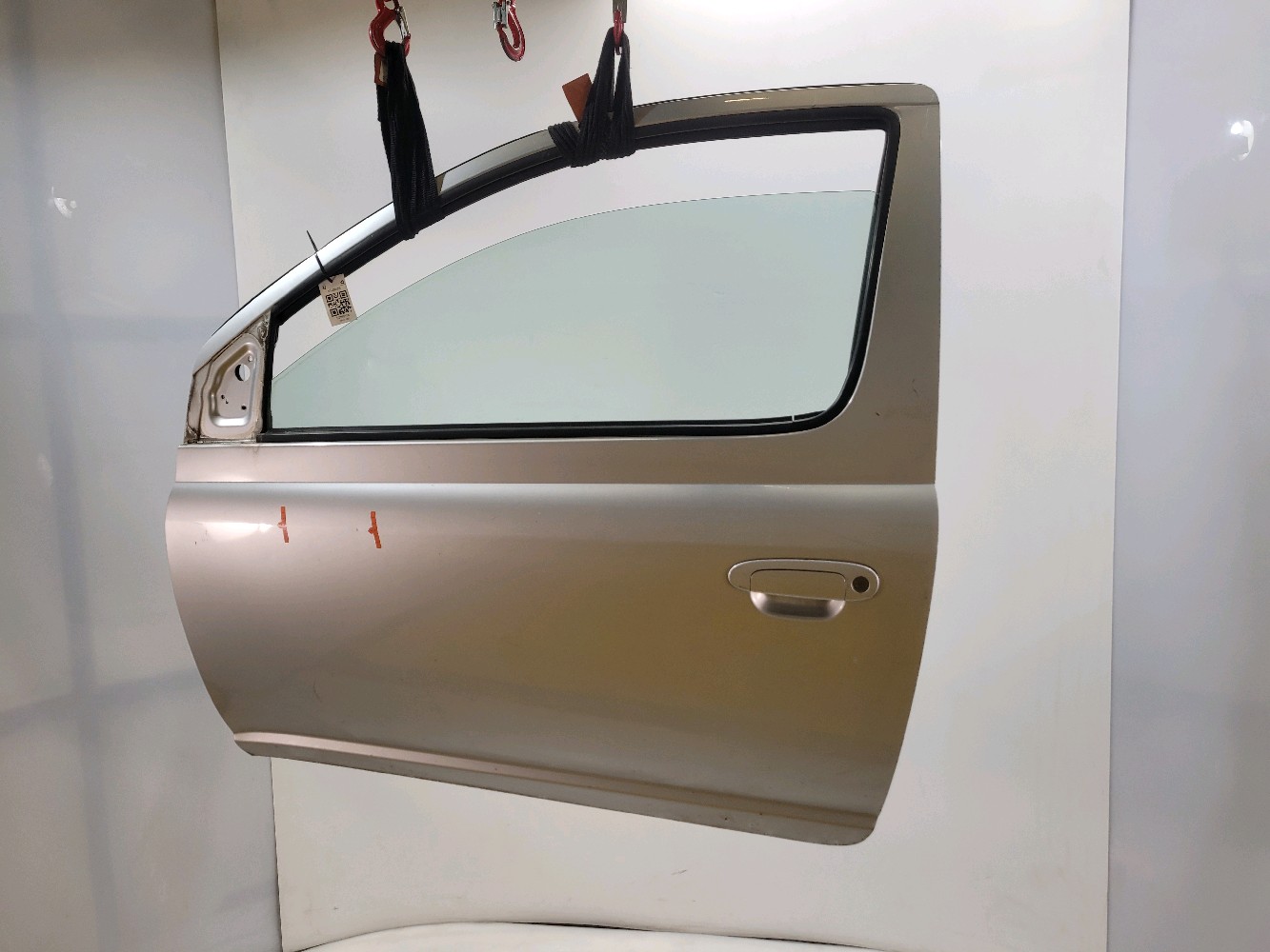 Porte gauche (3 portes) TOYOTA YARIS 1 PH.2 670020D090 X1-3942S X1-3942S