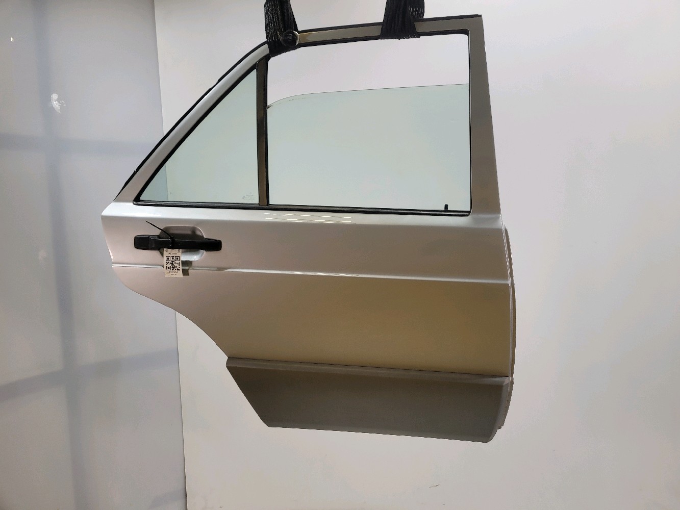 Porte arrière droite MERCEDES 190 1 PH.2 A2017300605 P0-8584G P0-8584G