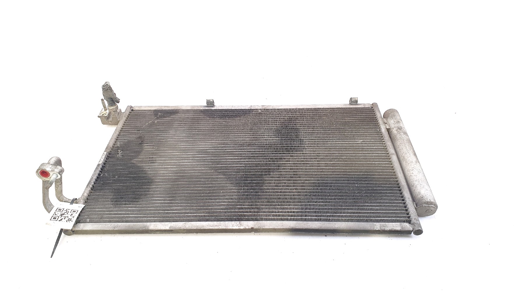 Radiateur de climatisation/Condenseur FORD FIESTA 6 PH.1 1.2 82 réf. 1526277 L0-7786N L0-7786N