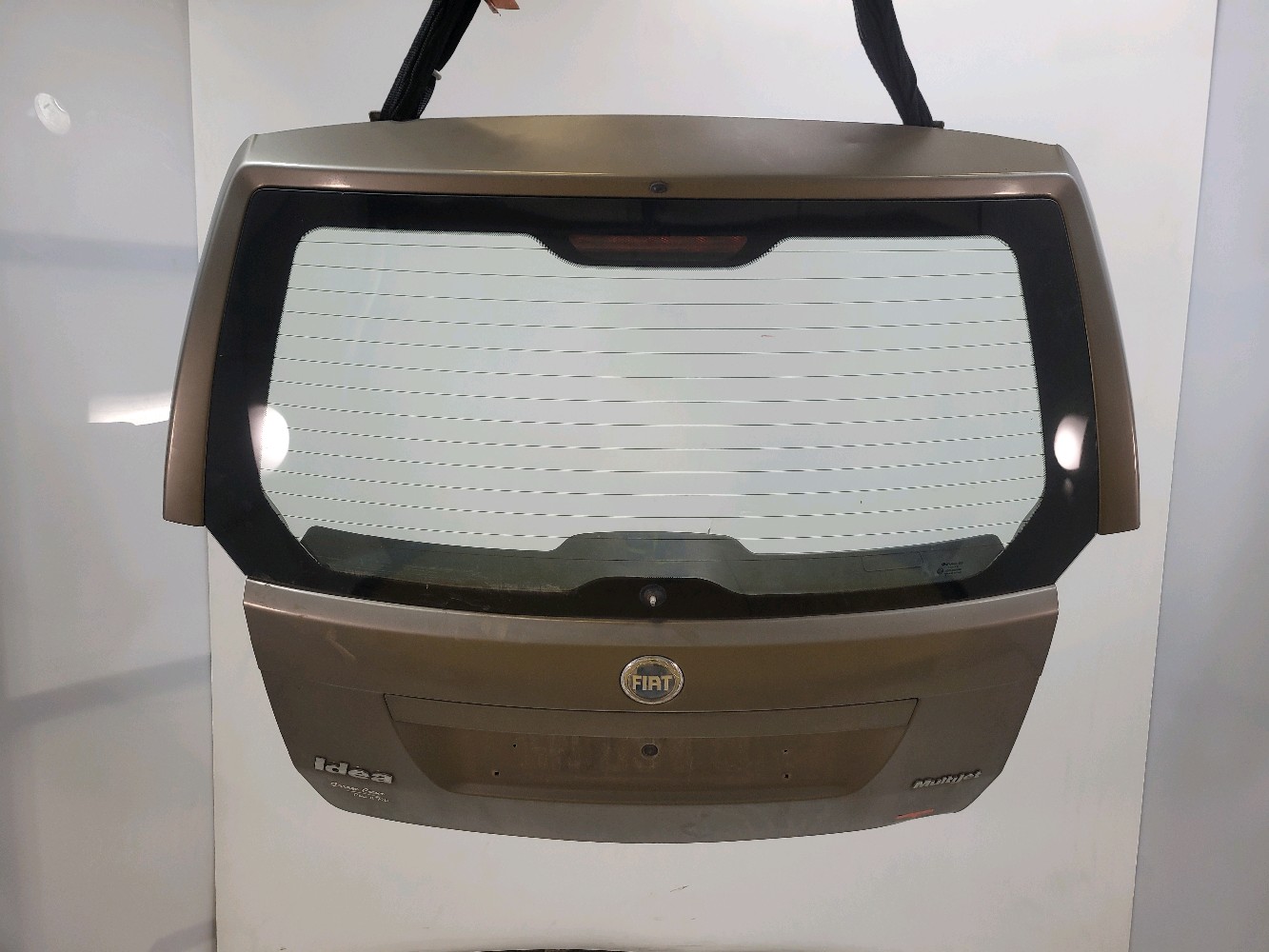 Hayon FIAT IDEA PH.2 MARRON FONCE réf. 46825849 Z1-0730X Z1-0730X