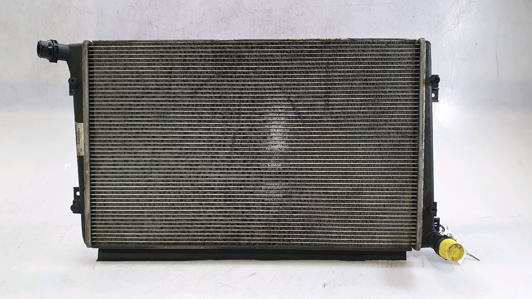 Radiateur d'eau SEAT ALTEA XL PH.1 1.9 TDI réf. 1K0121251AK V1-2668I V1-2668I