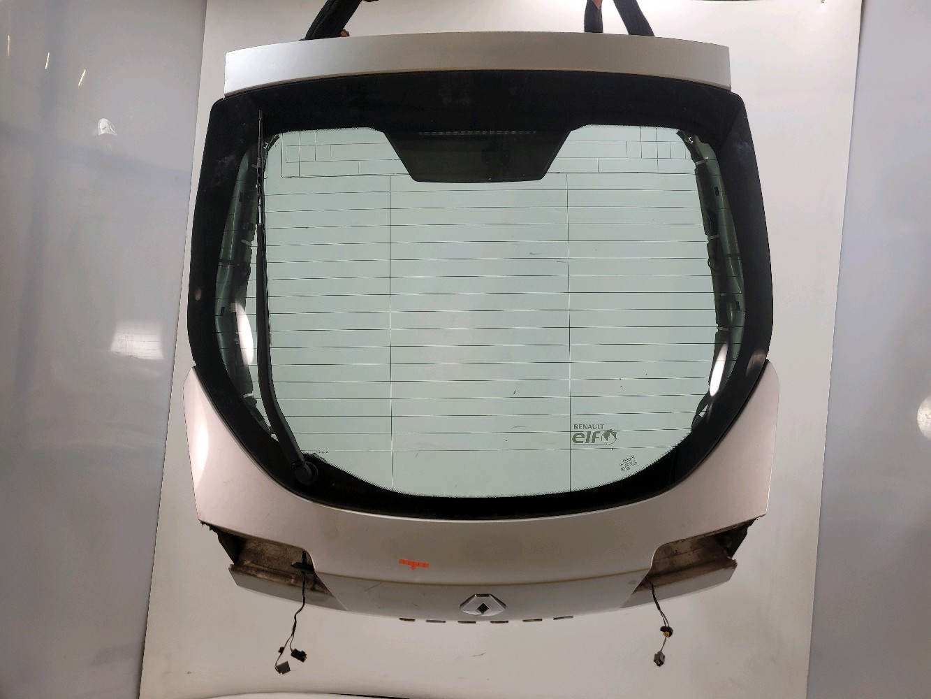 Hayon RENAULT LAGUNA 3 PH.1 GRIS CLAIR réf. 901000820R B1-0393K B1-0393K