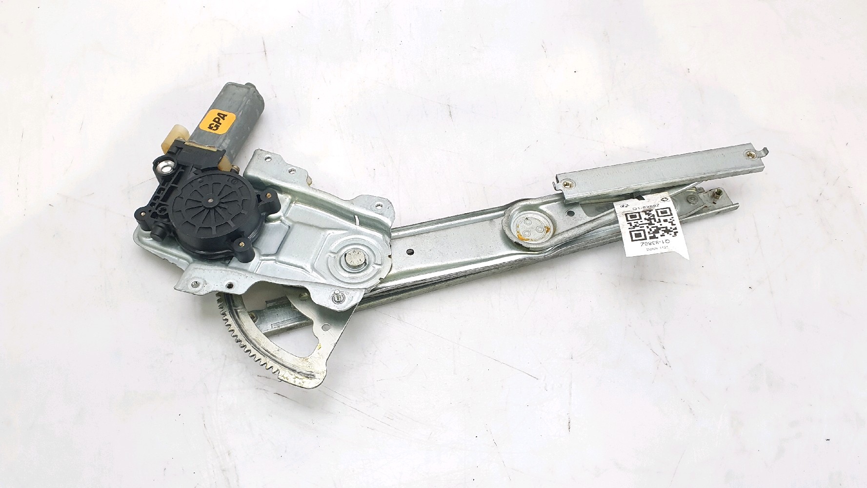 Lève vitre avant droit TOYOTA YARIS 1 PH.1 Q1-8388Z Q1-8388Z