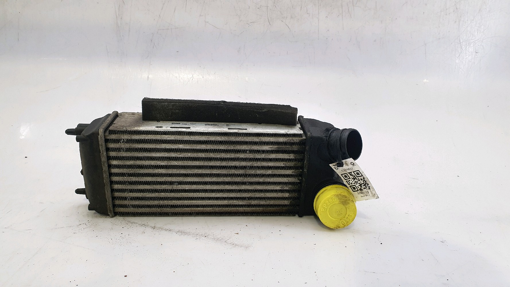 Echangeur air air/Intercooler FORD FIESTA 6 PH.1 1.6 TDCI réf. 1722905 C1-1953Y C1-1953Y [reference_101906]