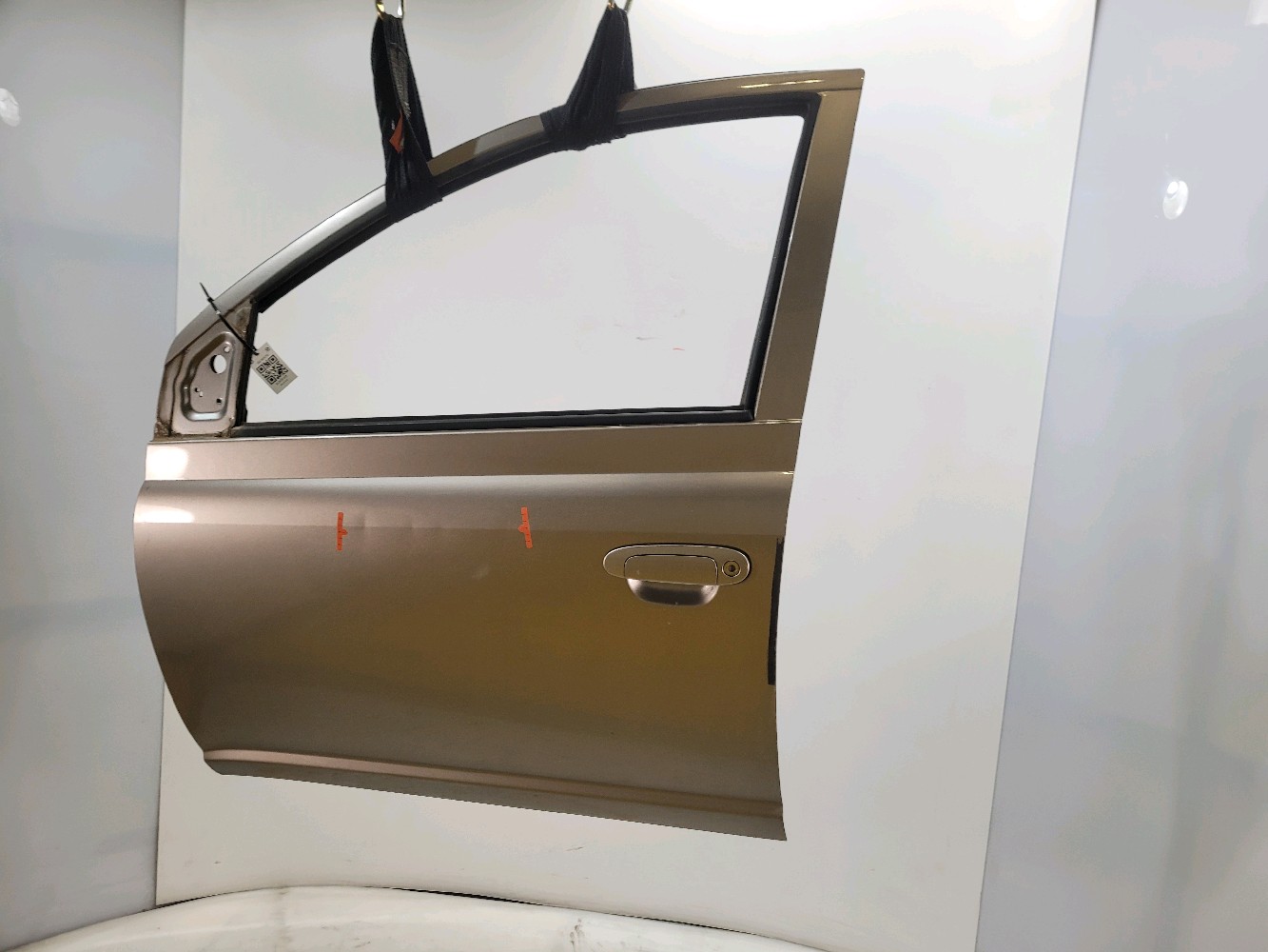 Porte avant gauche TOYOTA YARIS 1 PH.2 670020D100 Q0-5047S Q0-5047S