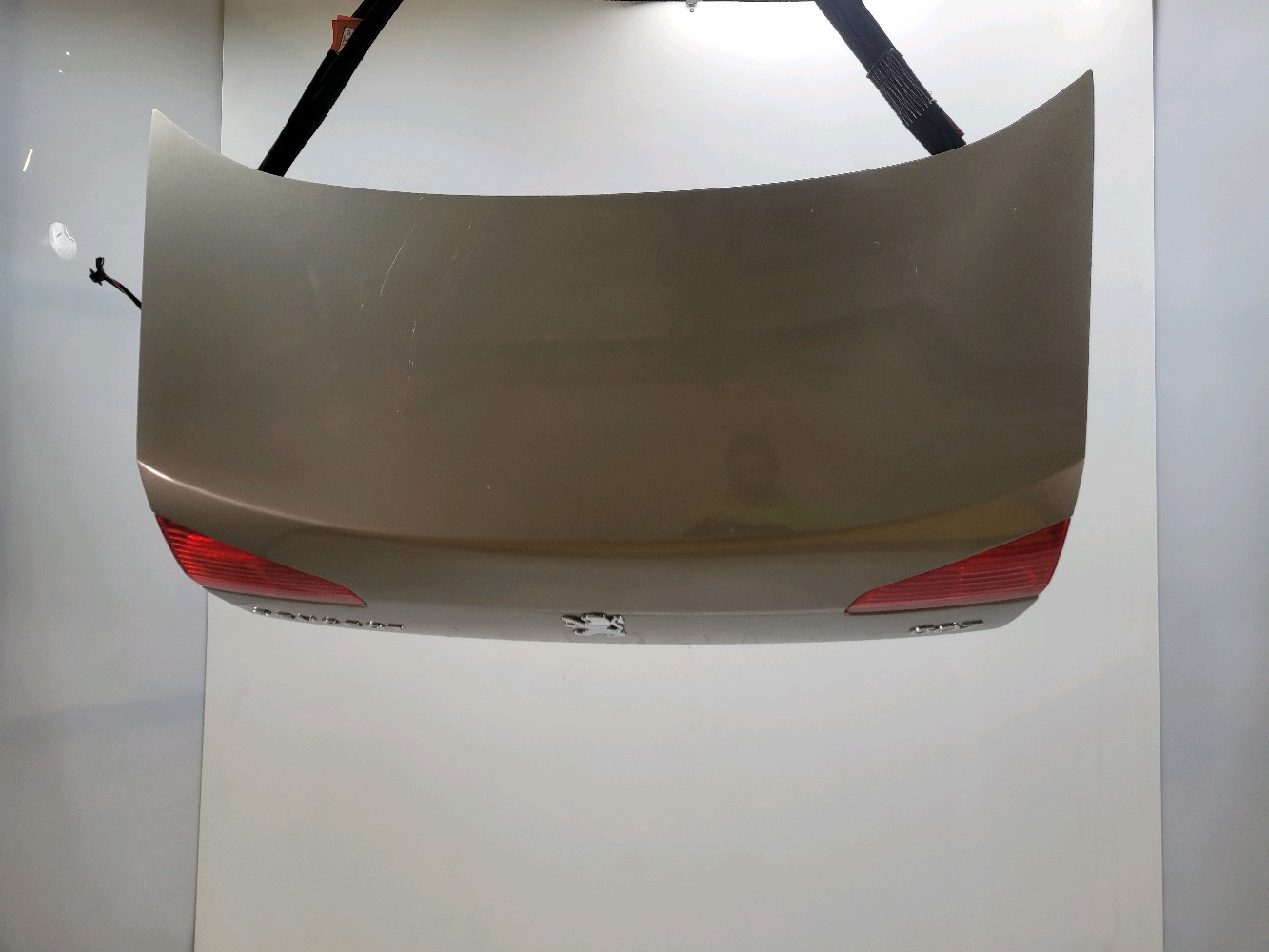 Malle PEUGEOT 607 PH.1 BEIGE CLAIR réf. 8701L2 K1-4904B K1-4904B