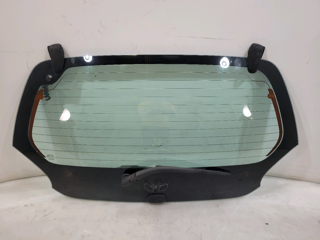 Lunette arrière 681050H021 - TOYOTA AYGO 1 PH.2 1.4D 54 - Z1-1067Z Z1-1067Z