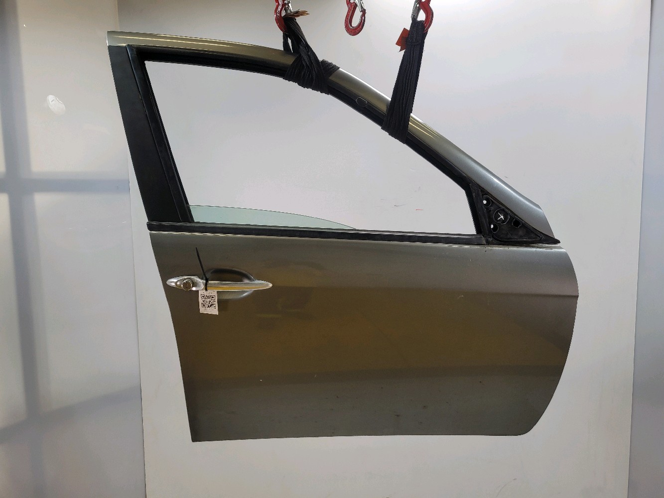 Porte avant droite ALFA-ROMEO 156 PH.3 60666235 R1-1367Z R1-1367Z