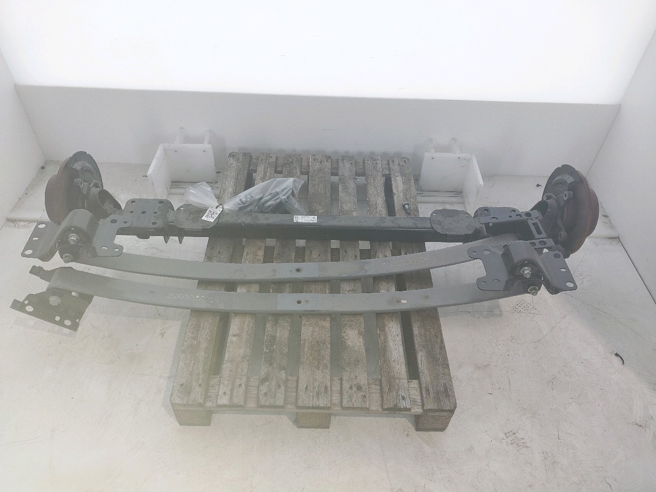 Train roulant arrière 555112964R - RENAULT MASTER 3 PH.3 - T1-4836U T1-4836U