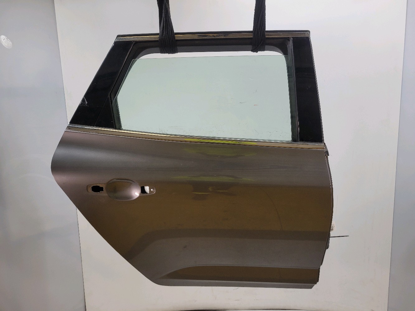 Porte arrière droite RENAULT TALISMAN 821006101R J1-6020H J1-6020H