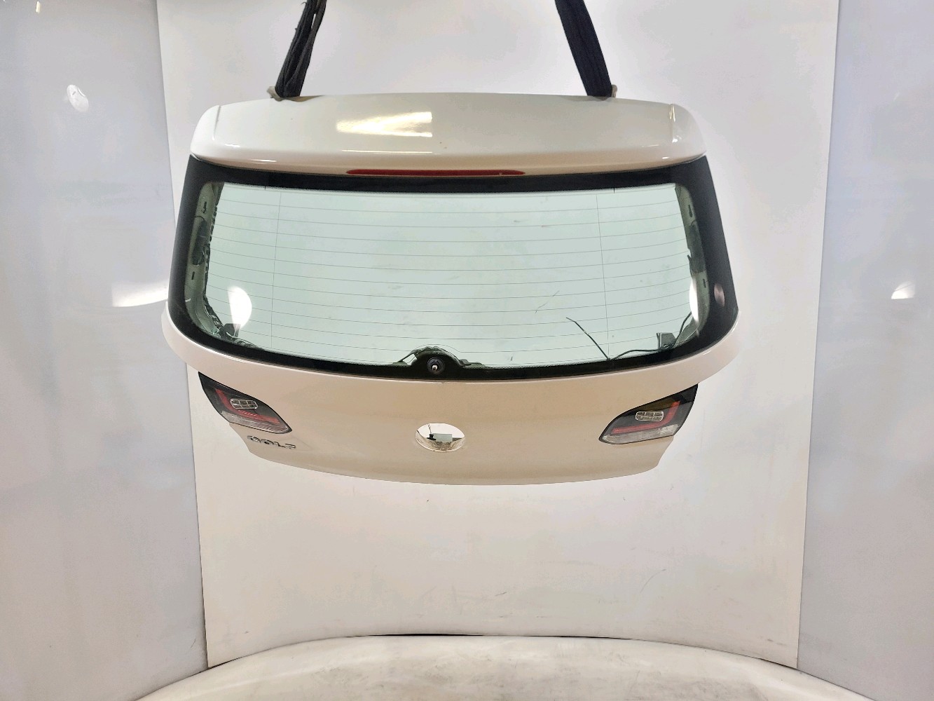 Hayon VOLKSWAGEN GOLF 6 BLANC réf. 5K6827025J G0-6513Y G0-6513Y