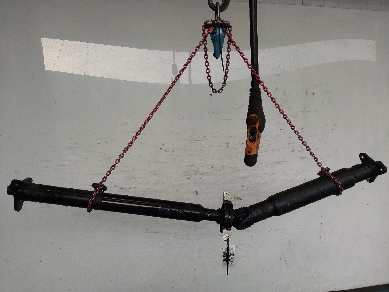 Arbre de transmisson arrière 26107614380 - BMW SERIE 1 CABRIOLET 1 120 CD - C1-3900U C1-3900U