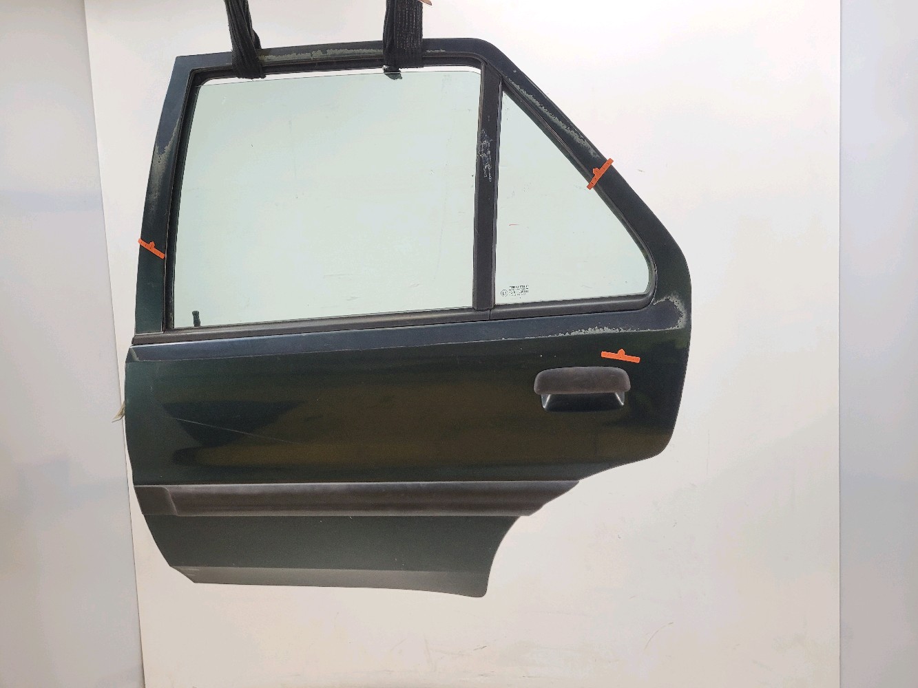 Porte arrière gauche CITROEN SAXO PH.2 0000900672 A0-6975K A0-6975K