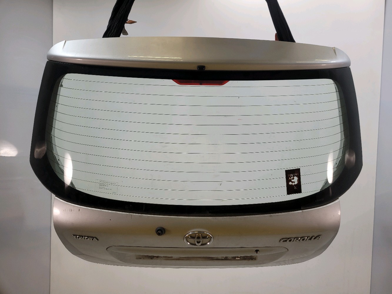 Hayon TOYOTA COROLLA 9 PH.1 GRIS CLAIR réf. 670051F890 W0-3025H W0-3025H