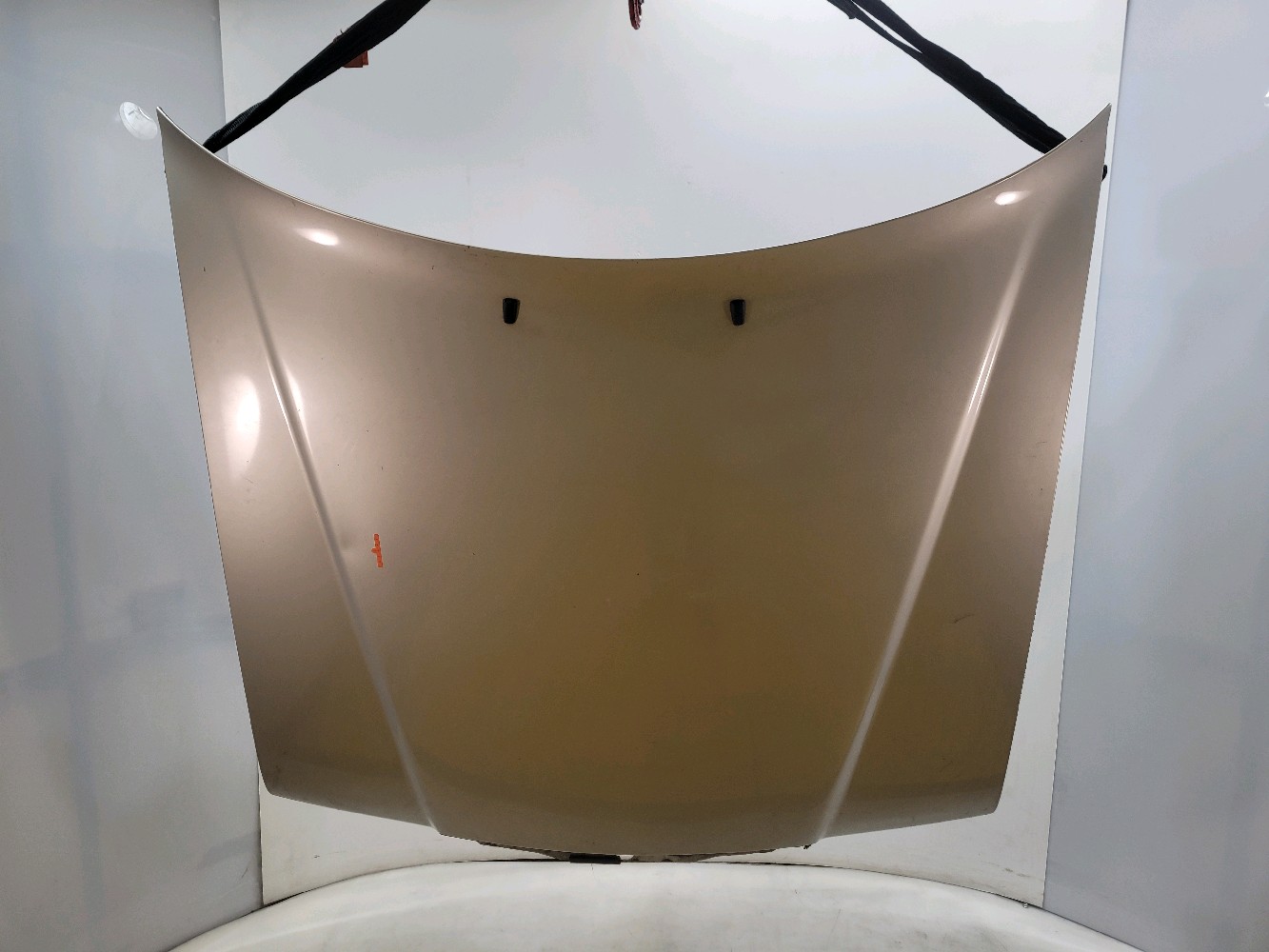 Capot MERCEDES W124(200 300NM)  réf. A1248800357 Y1-2390L Y1-2390L