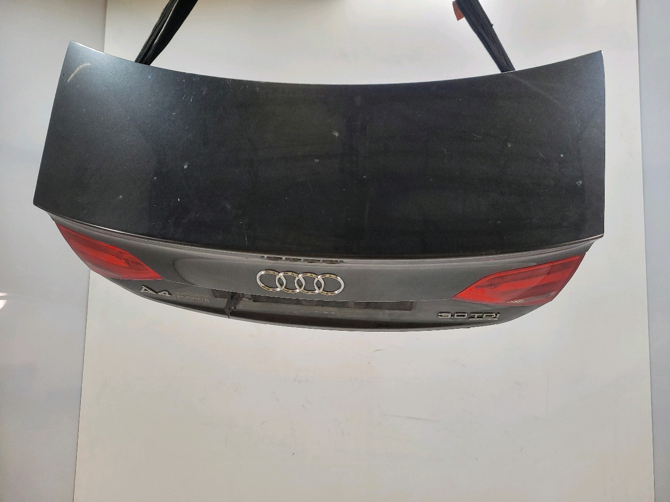 Malle AUDI A6 3 PH.2 GRIS FONCE réf. 8K5827023AE W0-9969A W0-9969A