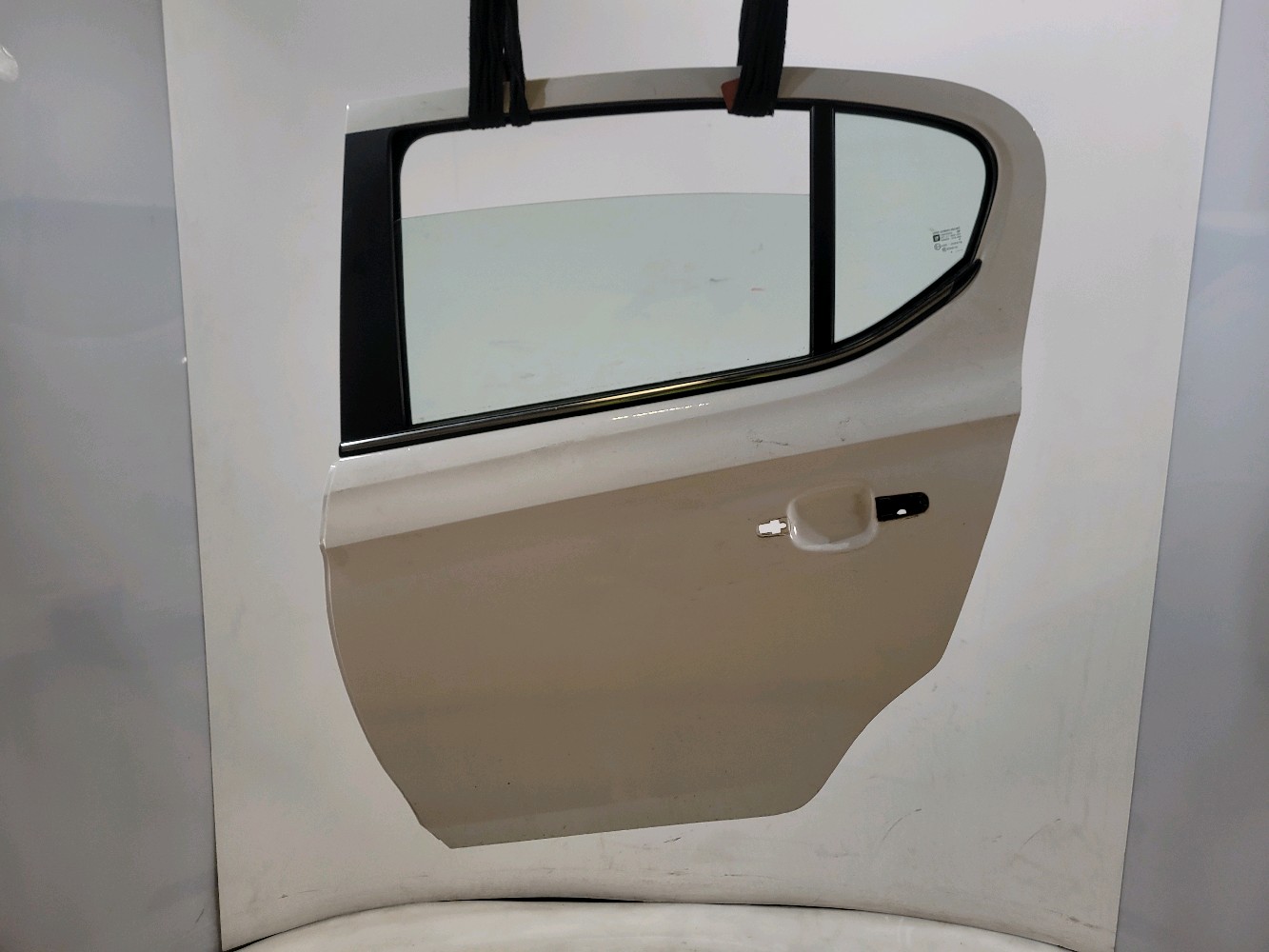 Porte arrière gauche OPEL CORSA E 39135551 T1-6312R T1-6312R