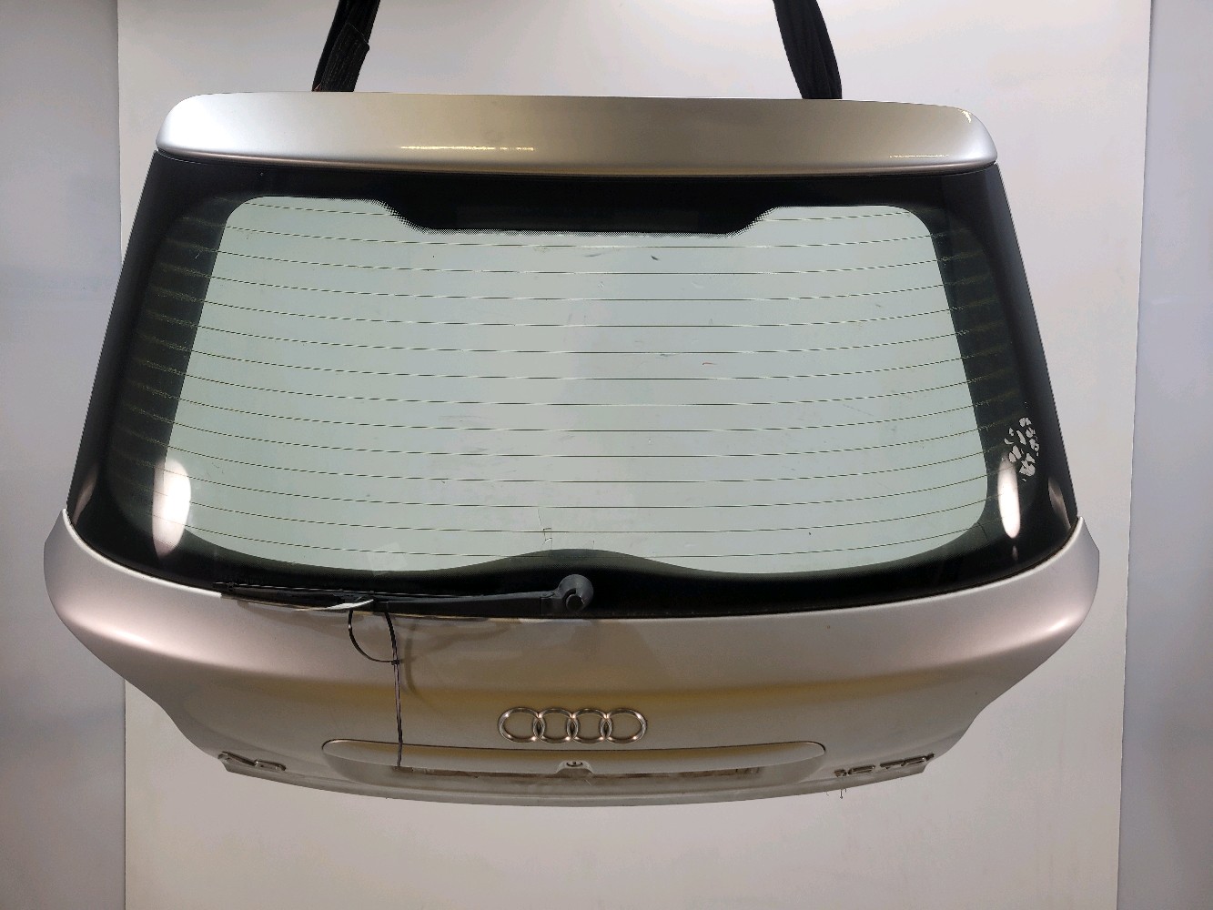 Hayon AUDI A3 1 PH.1 GRIS CLAIR réf. 8L9827023D M1-3732Y M1-3732Y