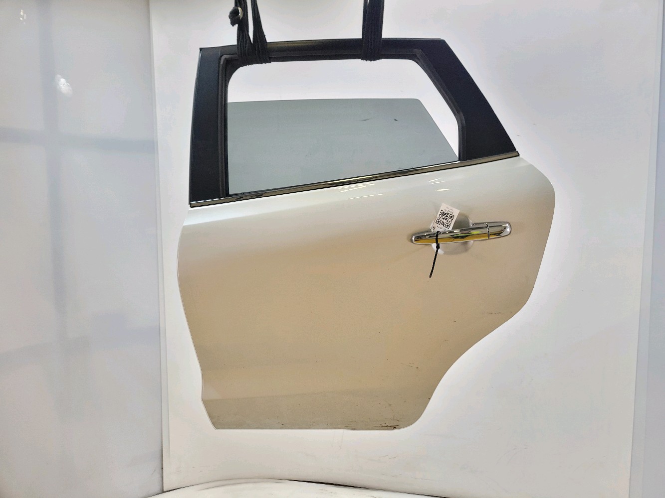 Porte arrière gauche SUZUKI BALENO 2 68004M68P12 Q1-2817B Q1-2817B