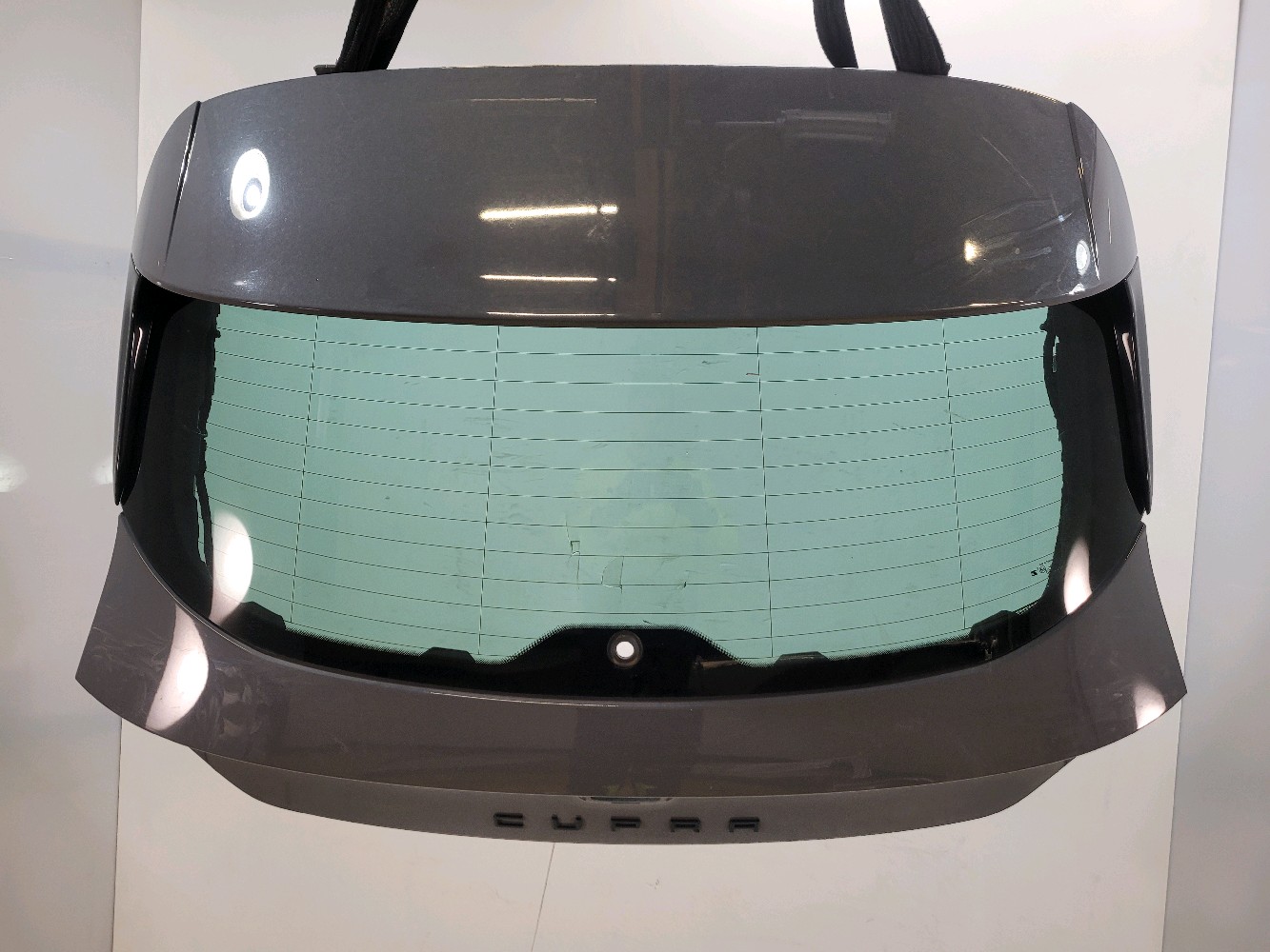 Hayon SEAT LEON 4 INCONNU réf. 5FA827023 P0-4088C P0-4088C