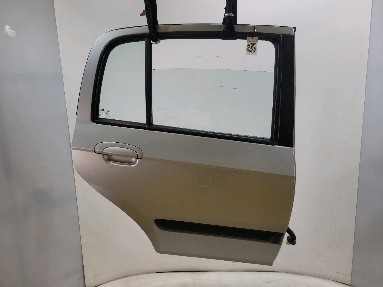 Porte arrière droite HYUNDAI GETZ PH.2 770041C020 R0-2356T R0-2356T