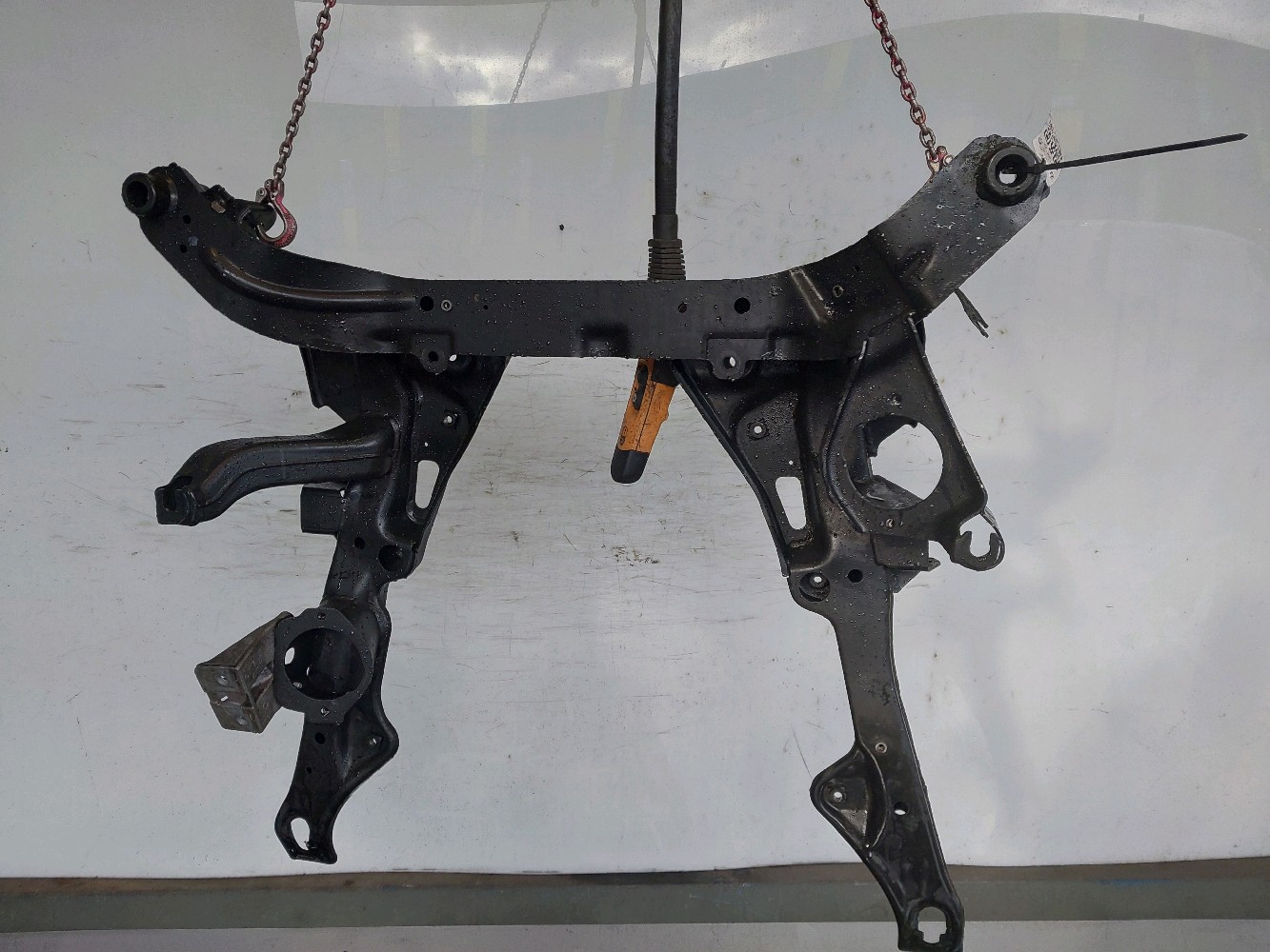 Berceau 31106777362 - BMW SERIE 5 5 PH.2 530 XI - U1-6679K U1-6679K