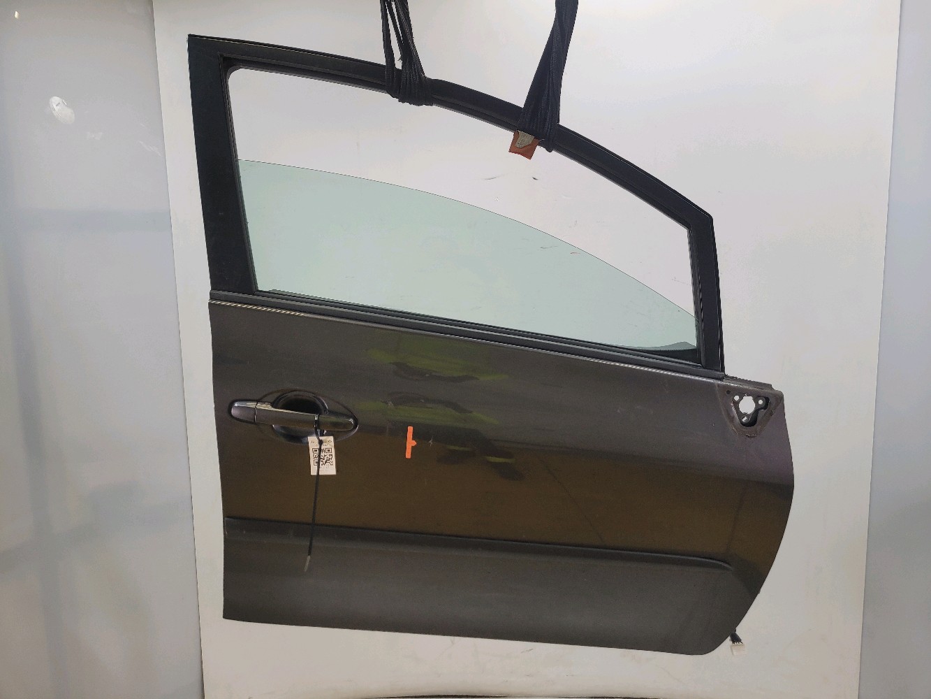 Porte avant droite TOYOTA AURIS 1 PH.1 6700102260 Z1-5168M Z1-5168M