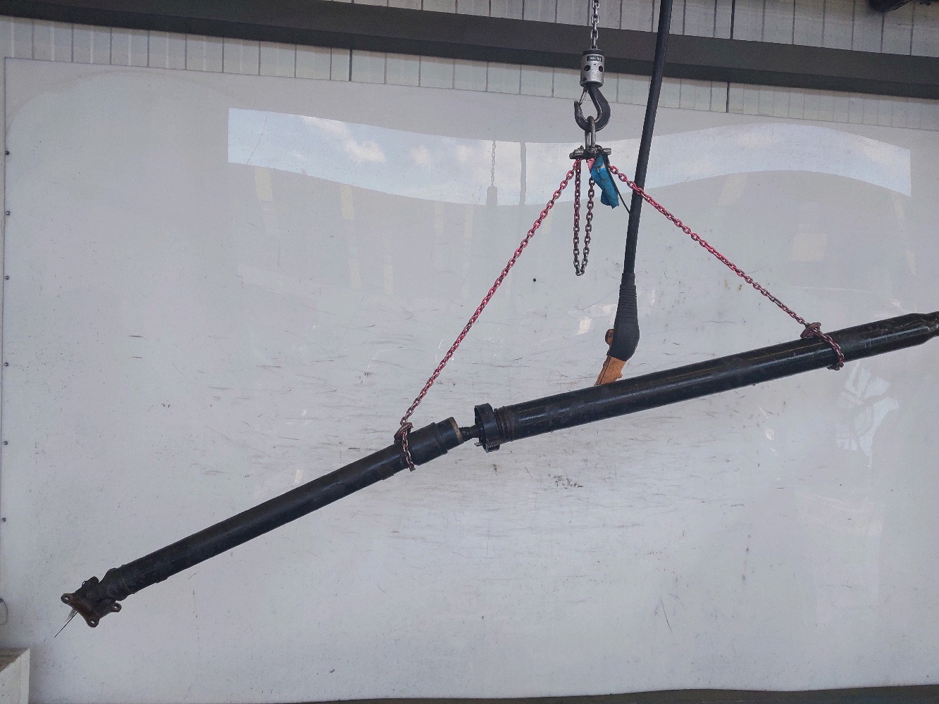 Arbre de transmisson arrière 320003744R - DACIA DUSTER 2 PH.1 -NS1K_TYPE - X1-1597L X1-1597L