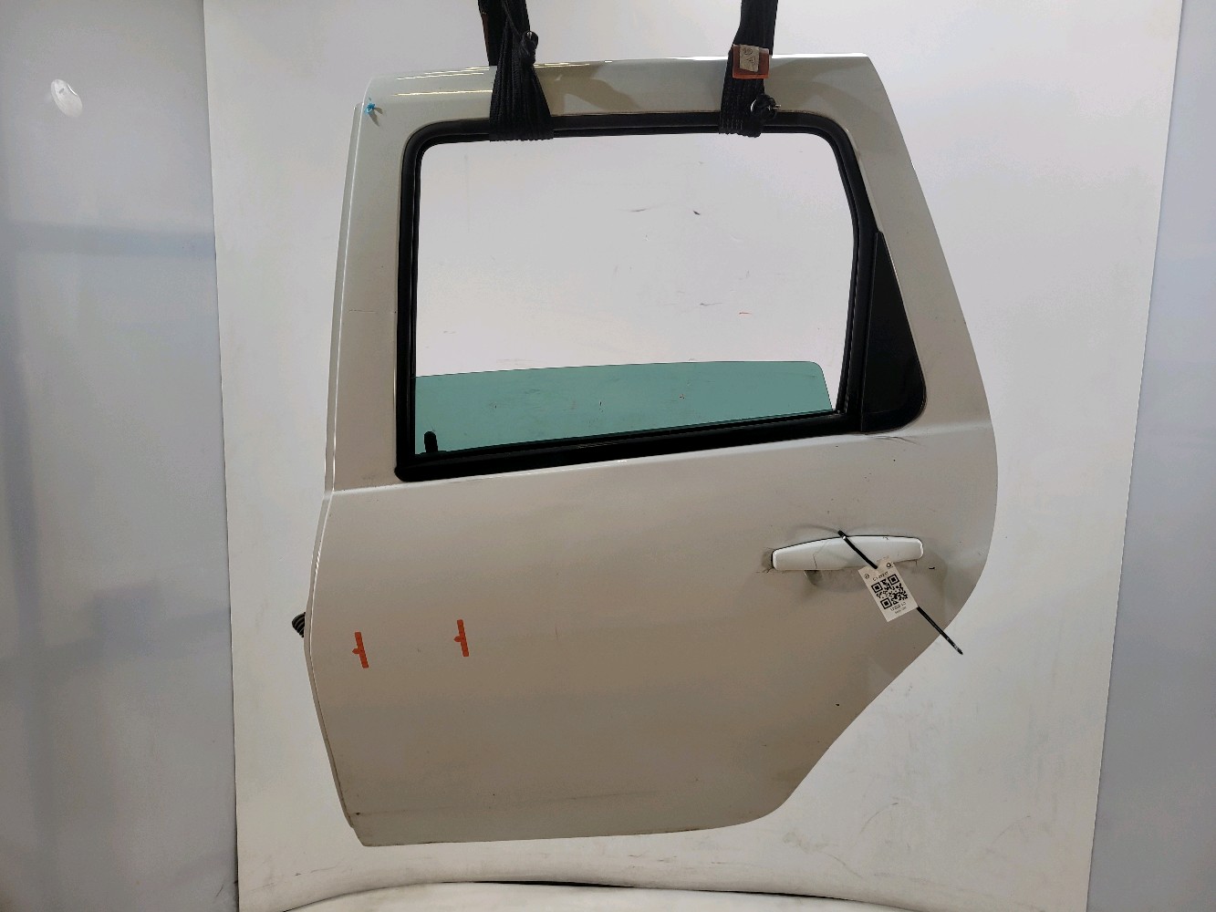 Porte arrière gauche DACIA DUSTER 1 PH.1 821012768R C1-2924Y C1-2924Y