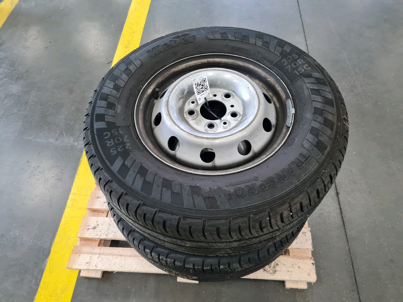 Roue complète lot de 2 arrière GPA-26-0046255 - PEUGEOT BOXER 3 PH.2 2.2 HDI - J1-3996M J1-3996M