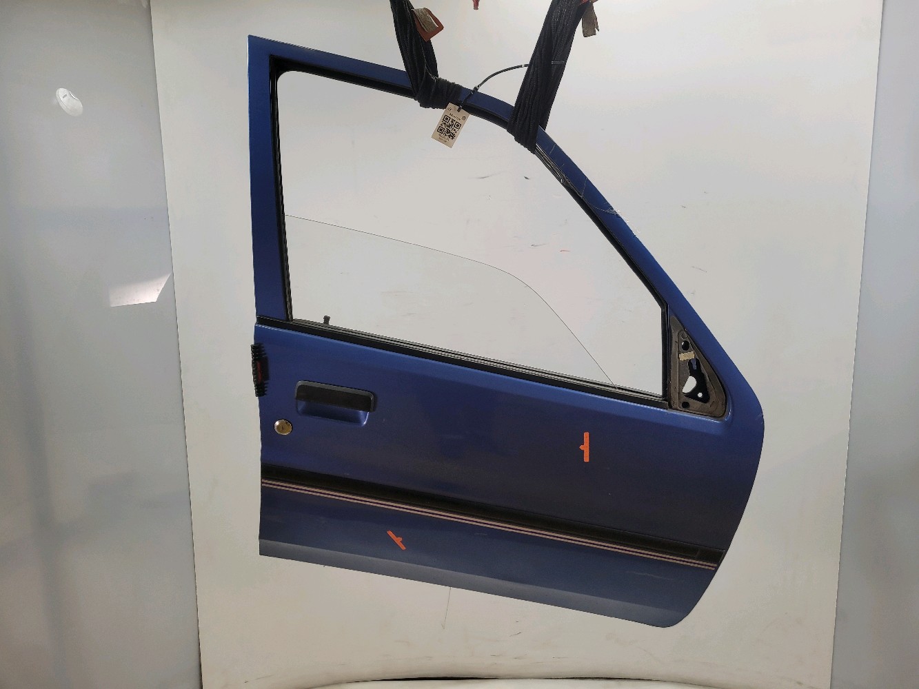 Porte avant droite PEUGEOT 106 PH.1 9004E9 M0-9770Y M0-9770Y