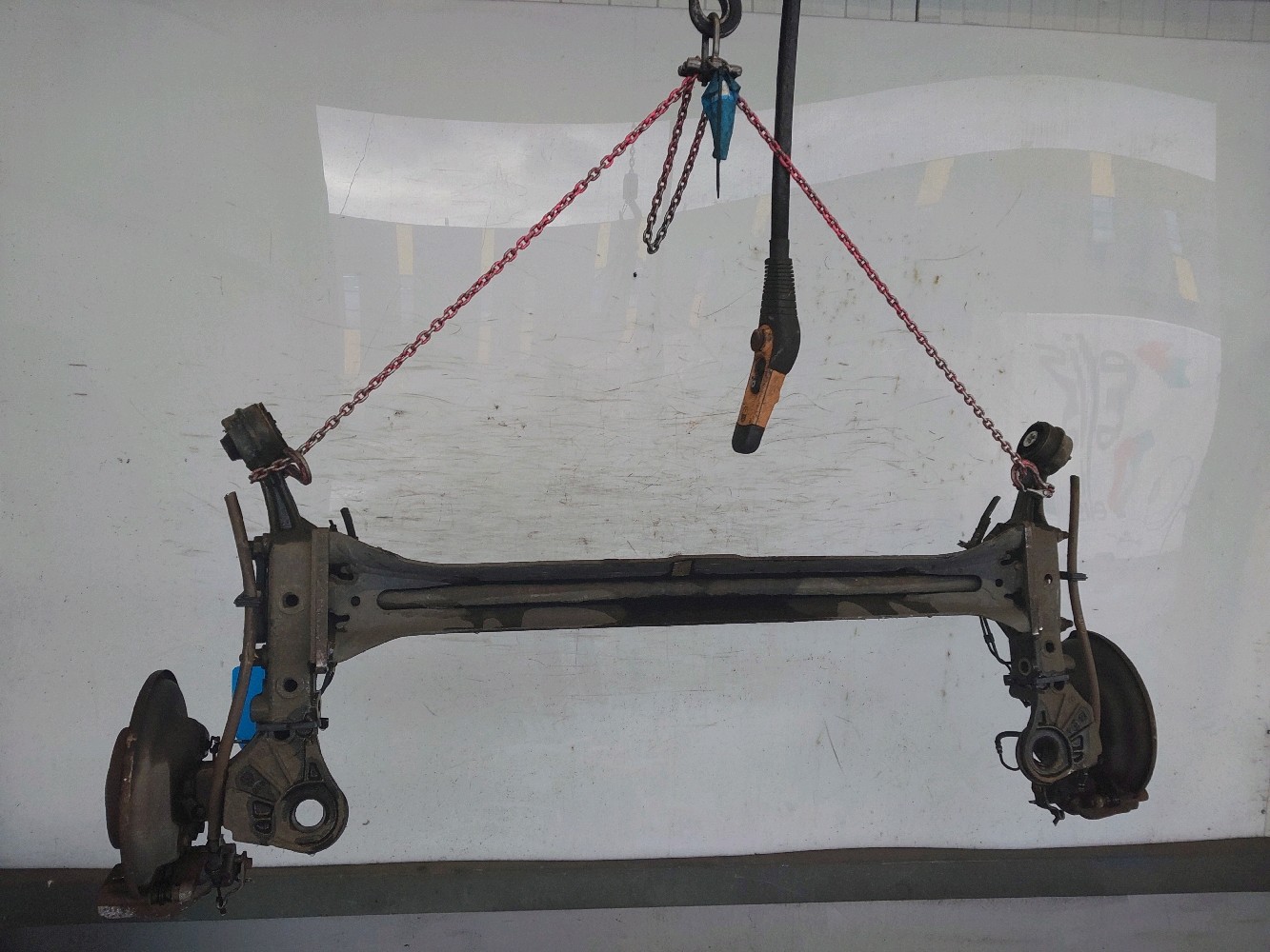 Train roulant arrière 5148J3 - PEUGEOT 1007 1.6 16V - Y1-5865F Y1-5865F